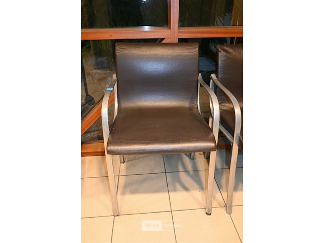 2 x stoel met armleuning - afbeelding 2 van  4