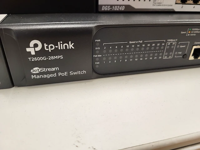 2 x switch - afbeelding 2 van  4
