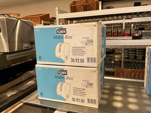 2 x tork matic-box - afbeelding 2 van  2