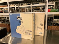 2 x tork t-box - afbeelding 1 van  3