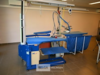 2 x veit strijktafel + stroomgroep