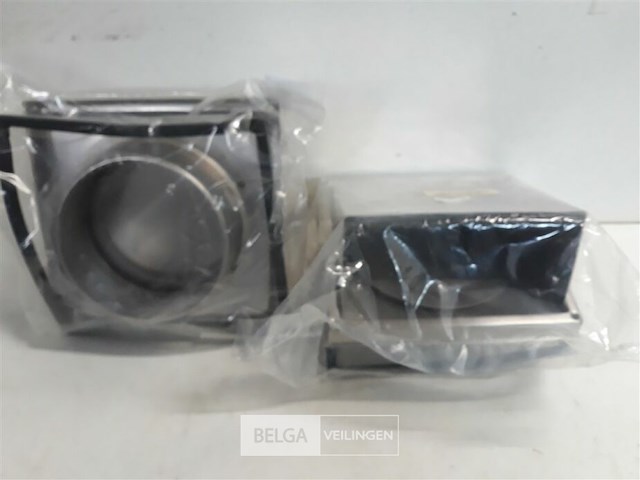 2 x verluchtingsrooster 18x18 cm met klep rvs - afbeelding 3 van  3