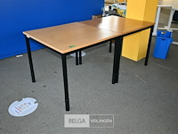 2 x vierkante tafel