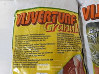 2 x vijverturf granula 1,7 kg - afbeelding 3 van  3