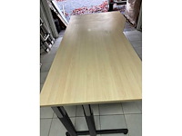 2 x volledig in hoogte verstelbare bureaus met onderblok (2x) - afbeelding 7 van  9