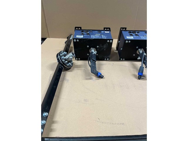 2 x wahlberg dmx rotator n°281 w/power w/vertical bar - afbeelding 2 van  8