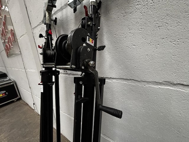 2 x wind-up lichtstatief jbsystems - afbeelding 4 van  5