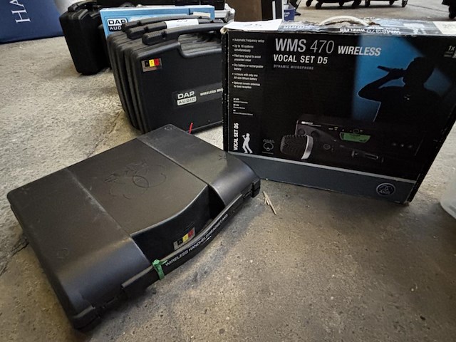 2 x wms 470 wireless vocal sets akg - afbeelding 1 van  3
