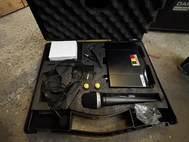 2 x wms 470 wireless vocal sets akg - afbeelding 3 van  3