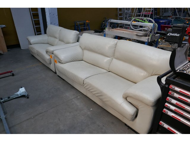 2 zetels witte kleur - afbeelding 1 van  5