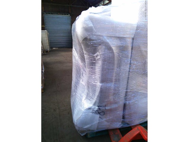 2-zits chesterfield bank 100% buffelleer - bruin met bruine reflecties - afbeelding 6 van  6