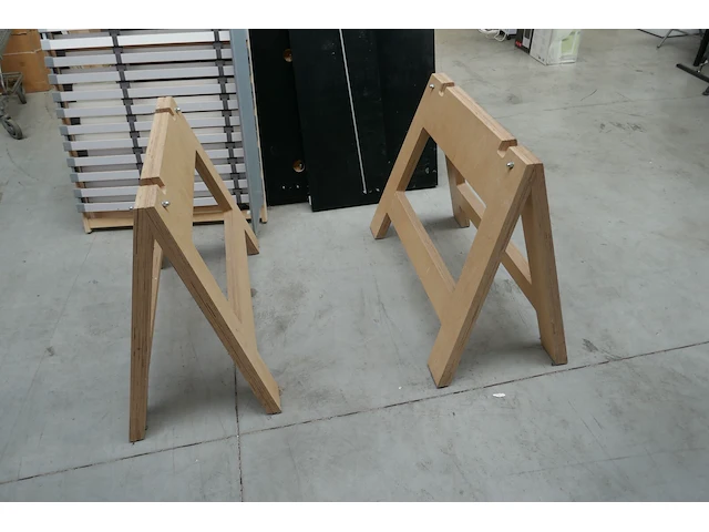 2 zware design schragen - afbeelding 2 van  3