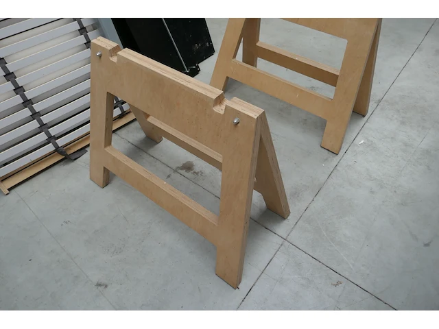 2 zware design schragen - afbeelding 3 van  3