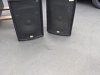 2 zwarte boxen - afbeelding 1 van  1