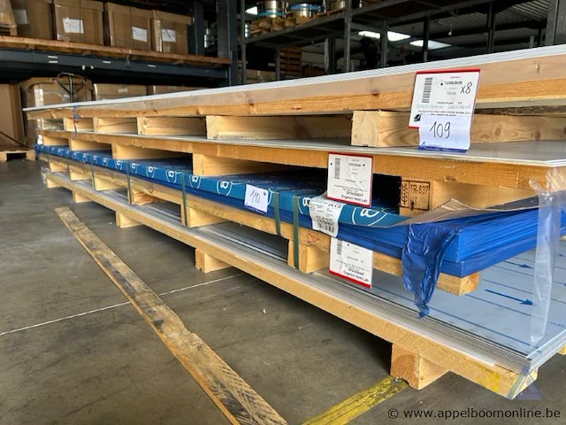 20 aluminium platen, type en aw-5005 h14/h24, afmeting van 4000 x 1500 x 3 mm - afbeelding 1 van  3