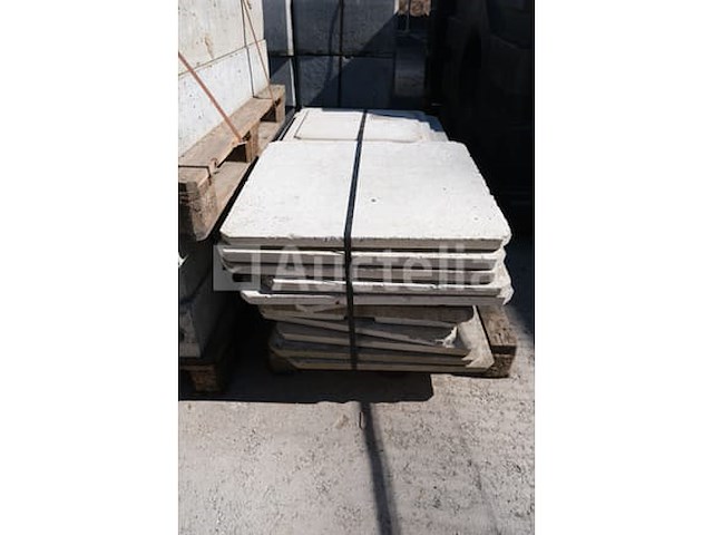 20 betonnen afdekkingen voor inspectiekamer - afbeelding 3 van  5