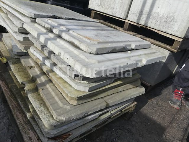 20 betonnen afdekkingen voor inspectieruimtes - afbeelding 2 van  5