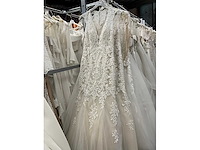 20 bruidsjurken demetrios (totaalprijs) - afbeelding 2 van  46