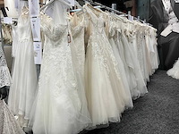 20 bruidsjurken demetrios (totaalprijs) - afbeelding 23 van  46