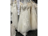 20 bruidsjurken demetrios (totaalprijs) - afbeelding 34 van  46