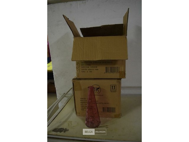 ±20 deco vaasjes div kleuren - afbeelding 1 van  4