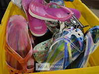 ±20 div. maten badslippers - afbeelding 2 van  2