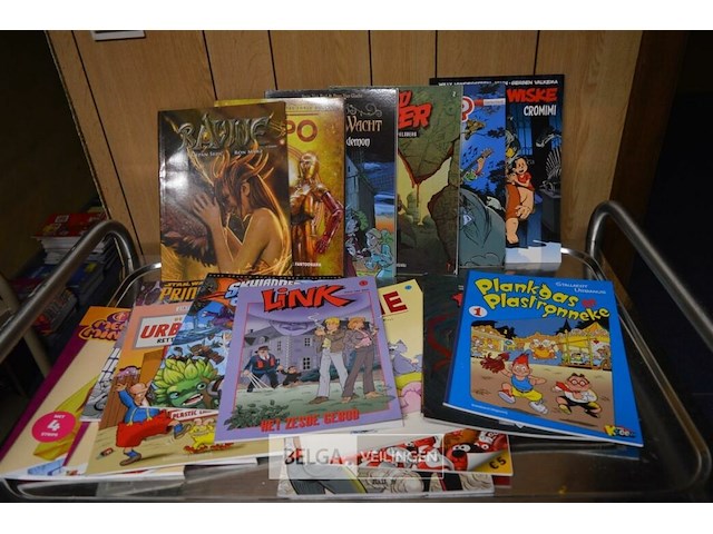 ±20 div stripverhalen - afbeelding 1 van  10