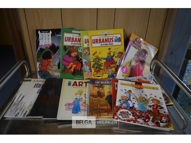 ±20 div stripverhalen - afbeelding 1 van  5