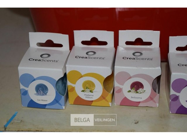 ±20 doosjes geur wax - afbeelding 2 van  3