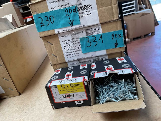 20 dozen houtschroeven - afbeelding 1 van  4
