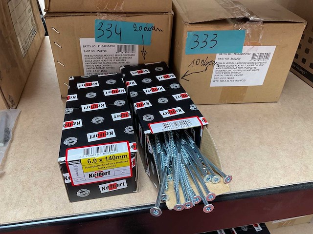20 dozen lange houtschroeven - afbeelding 1 van  3