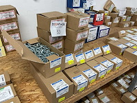 20 dozen oog schroeven en moeren - afbeelding 8 van  8