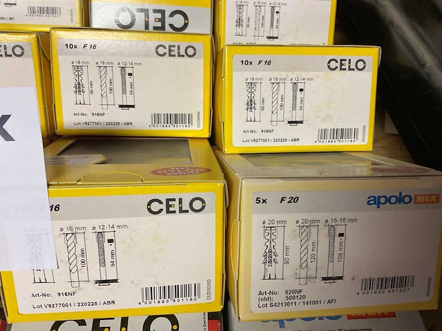 20 dozen pluggen - afbeelding 5 van  8