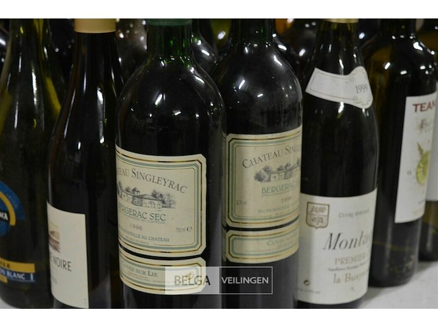 ±20 flessen diverse wijnsoorten - afbeelding 4 van  4