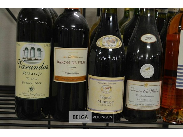 ±20 flessen diverse wijnsoorten - afbeelding 2 van  3