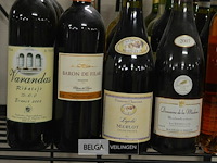 ±20 flessen diverse wijnsoorten - afbeelding 2 van  3