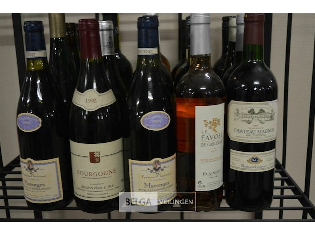 ±20 flessen diverse wijnsoorten - afbeelding 2 van  4