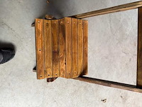 20 houten klapstoelen - afbeelding 1 van  5