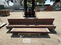 ± 20 houten loopplanken - afbeelding 1 van  3