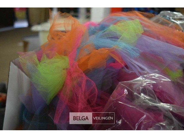 ±20 kinder verkleedpakjes - afbeelding 2 van  3