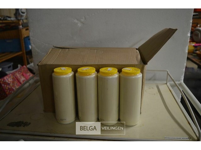 ±20 noveenkaarsen ø6,5xm h= 18cm - afbeelding 1 van  2