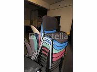 20 ongelijke stoelen - afbeelding 7 van  7