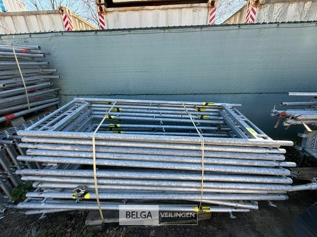 ± 20 opbouwframes - afbeelding 1 van  2