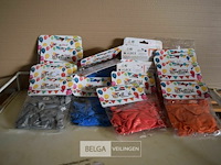 ±20 pakjes div. kleuren ballonnen - afbeelding 1 van  1