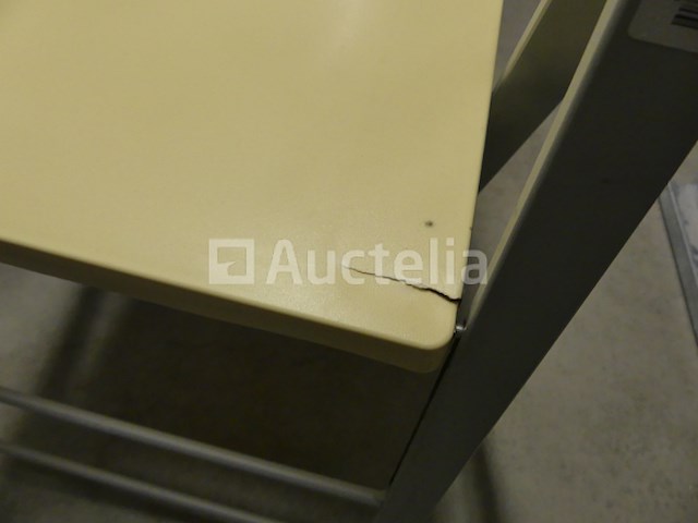 20 plastic stoelen - afbeelding 4 van  6