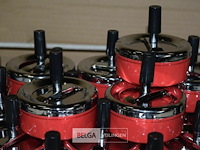 20 rode asbakken - afbeelding 2 van  2