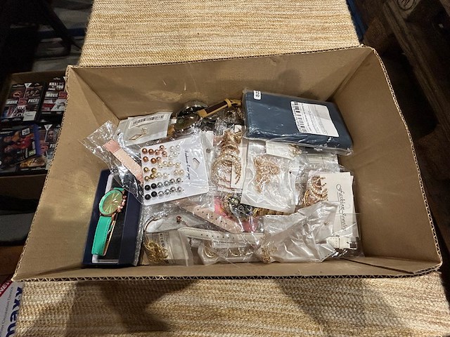 20 sieraden - afbeelding 1 van  4