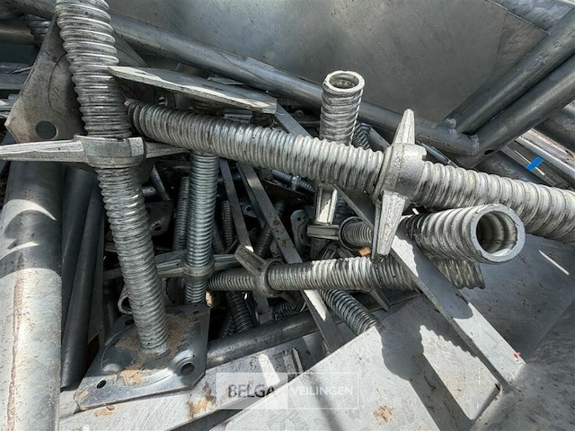 ± 20 steiger voetspindels galva - afbeelding 1 van  2