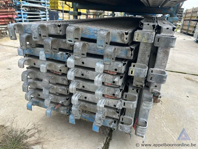 20 steigerplanken afix, maximale belasting 3 kn/m², 3.07m lengte - afbeelding 2 van  3