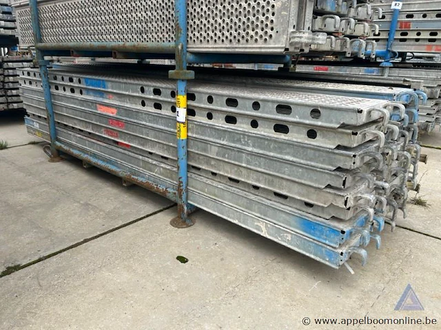 20 steigerplaten, waaronder afix. maximale belasting 3 kn/m² (klasse 4), 3.07m - afbeelding 1 van  3
